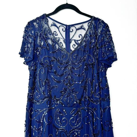 Oleg Cassini Allover Beaded Short Sleeve Midi Dress in Navy Blue Size 16 - Picture 6 of 15